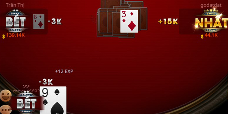 Cách tính điểm sẽ khác tùy vào số lượng người chơi