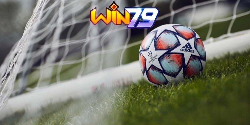 Khung thành bóng đá được làm bằng chất liệu gì