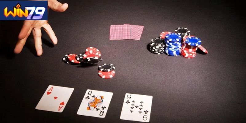 Một vài thuật ngữ khác khá thông dụng trong Poker